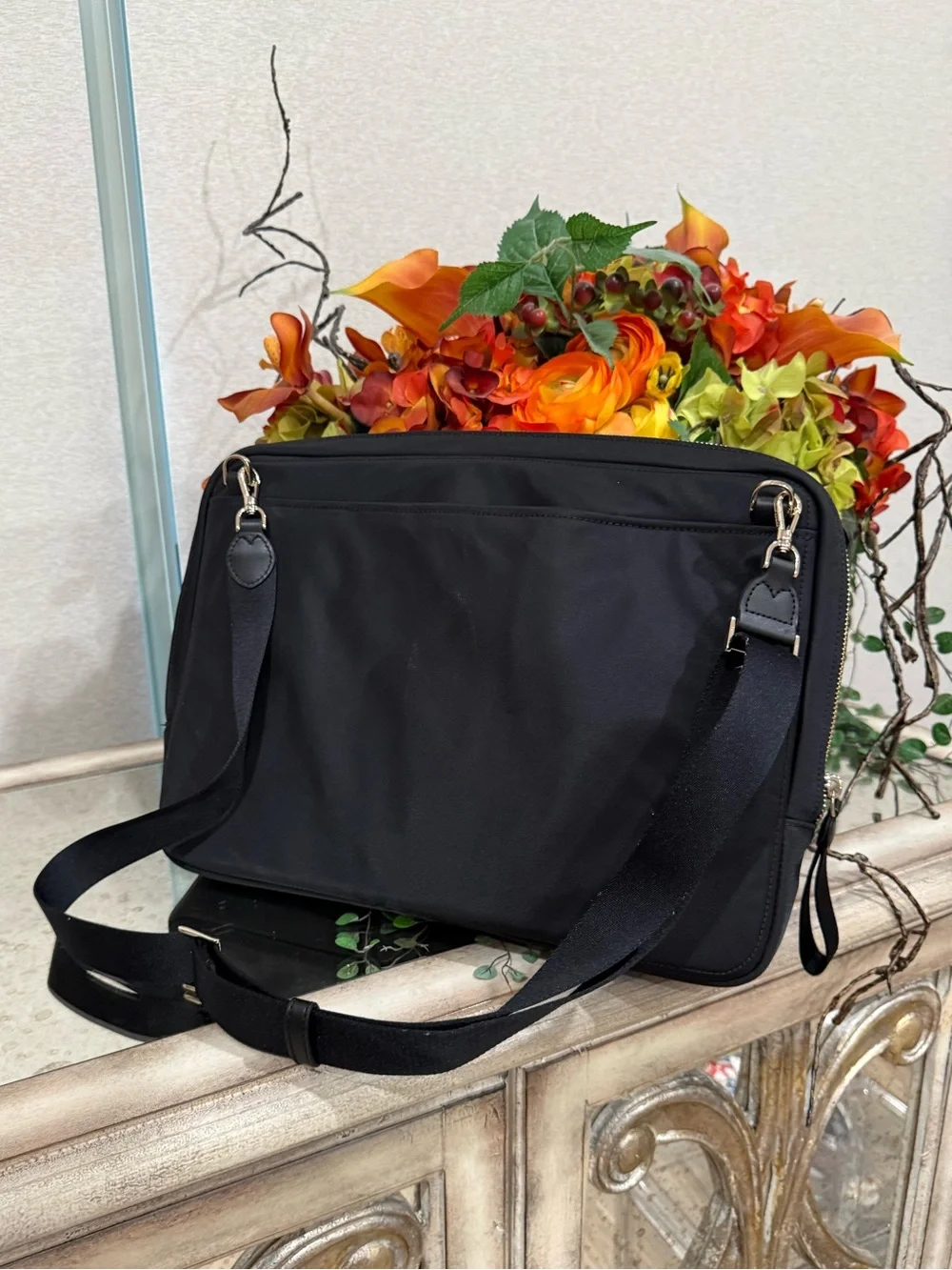 kate spade sleek black